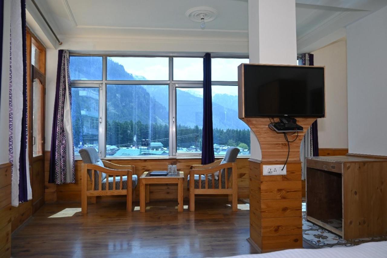 Hotel Nirmal Chhaya Manāli Kültér fotó