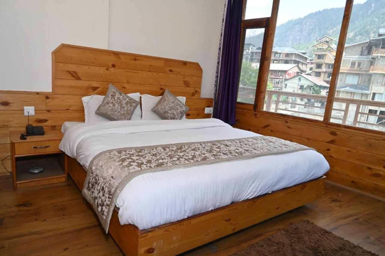 Hotel Nirmal Chhaya Manāli Kültér fotó